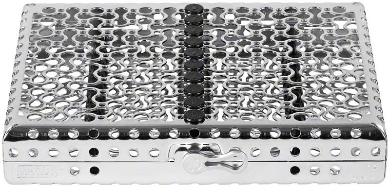 Metallische Kassette der IMS Infinity Serie in schwarz-silbernem Design.