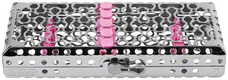 Metallkassette IMS Infinity Series Kassette 1/4 DIN in Silber mit rosa Clips.