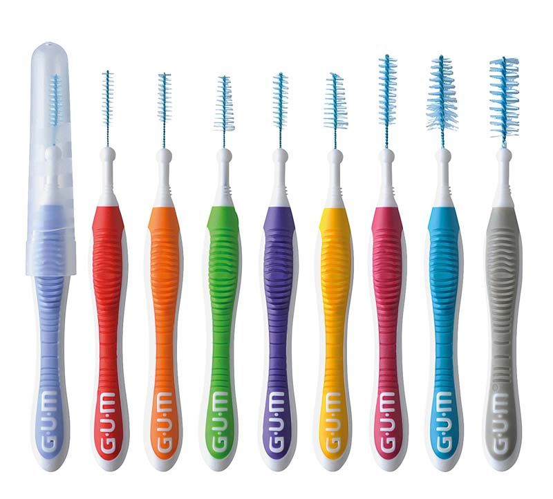 GUM TRAV-LER Interdentalbürsten in verschiedenen Farben und Größen.