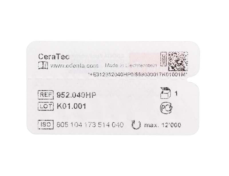 CeraTec Etikett mit Produktinformationen und QR-Code für Dentalanwendung.