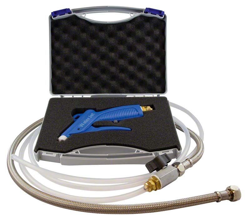 Wasserstrahlgerät mit blauem Griff und Zubehör im Koffer.