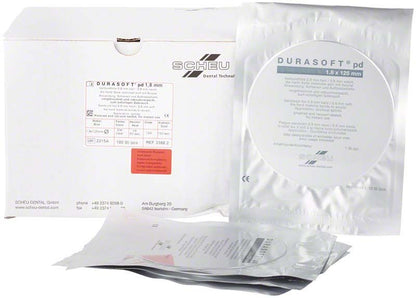 DURASOFT® pd 100er 1,8mm Tiefziehfolien in Vakuumverpackung vor weißer Box.