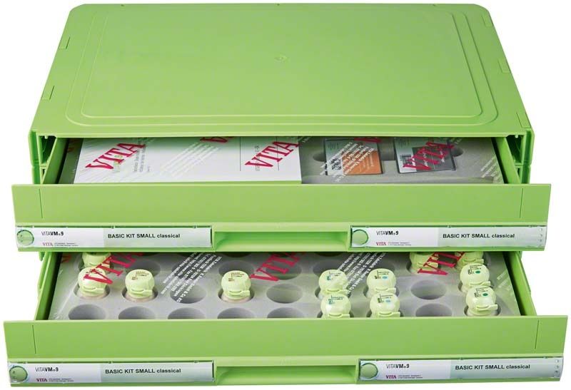 Grünes VITAVM®9 BASIC KIT VITA classical A1-D4® mit Farbringproben.