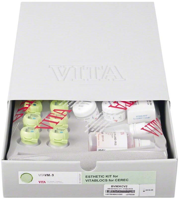 VITAVM®9 ESTHETIC KIT für VITABLOCS® mit Dentalmaterialien in geöffneter Verpackung
