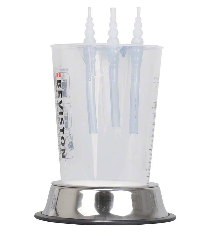 Mischbehälter BEVISTON CMS mit Skala und drei Saugnäpfen auf Edelstahlbasis.