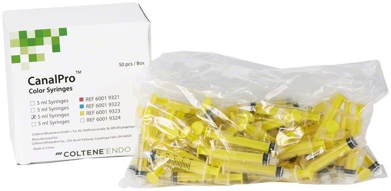 Gelbe CanalPro™ Einmalspritzen 5ml in Verpackung für endodontische Behandlungen.