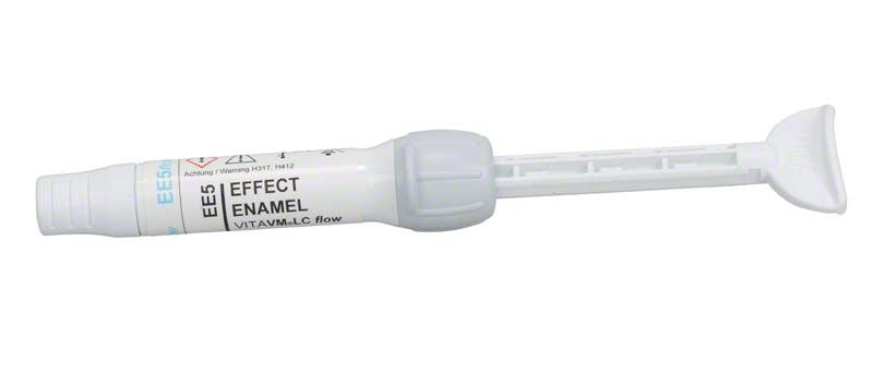 VITA VM® LC flow EFFECT ENAMEL EE5 in weißer Kartusche.