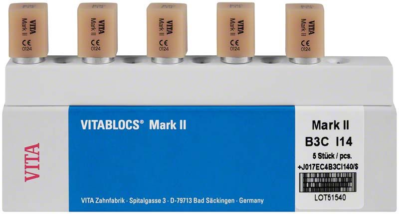VITABLOCS® Mark II I14 Blöcke in VITA classical B3C Farbe auf Halterung.