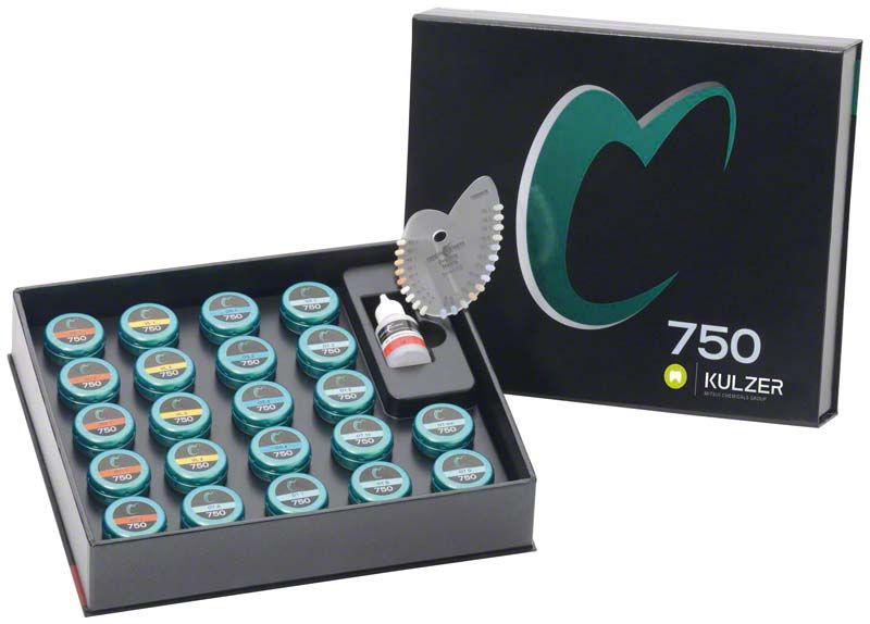 HeraCeram® Zirkonia 750 Matrix-Set mit offenen Tiegeln und Farbring.