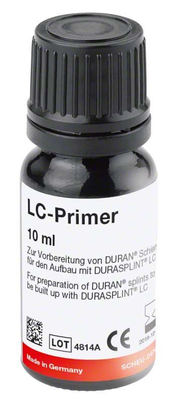 LC-Primer-Flasche mit Etikett und Dosierungsangaben auf weißem Hintergrund.