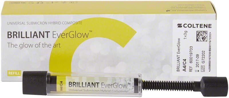 BRILLIANT EverGlow™ Spritze A4/C4 vor Produktverpackung mit Text und QR-Code.