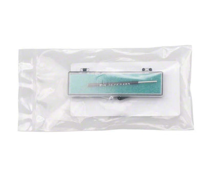 Elektroden Stück Fig. 18 in transparenter Verpackung auf weißem Hintergrund.