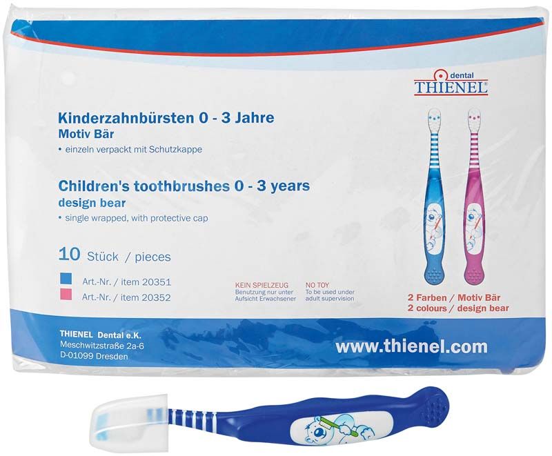Kinderzahnbürsten-Set mit Bärenmotiv und Zahnbürstenschutzkappe in blauer Verpackung.