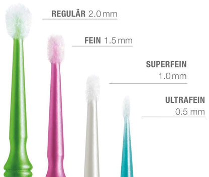 Verschiedene Microbrush Plus Applikatoren in Größenvergleich, Fokus auf Regular violett.