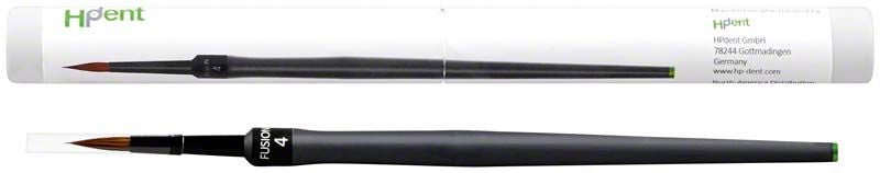 Fusion.brush Gr. 4, schwarzer Griff mit feiner Spitze in Verpackung.