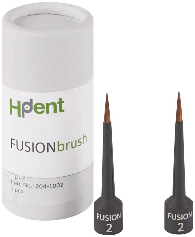 FUSION.brush Tip Gr. 2 mit Verpackung und zwei Bürstenspitzen.