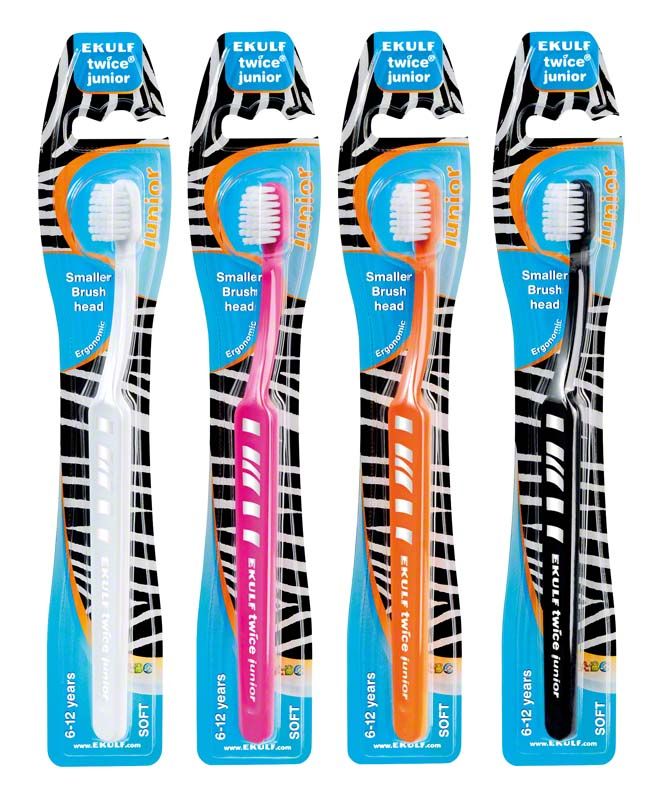 EKULF twice® junior Zahnbürsten in Weiß, Pink, Orange und Blau für Kinder.