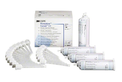 Permadyne™ Garant™ 2:1 Polyether Abformmaterial mit Sicherheitskartuschen und Mischspitzen.