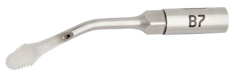 Piezomed Spitze Form B7 aus Edelstahl mit gezackter Kante.