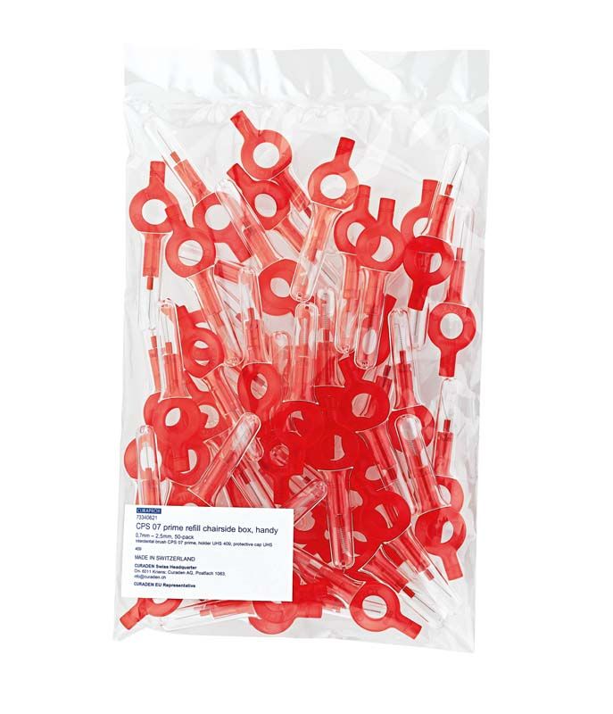 Kunststoffbeutel mit mehreren roten CURAPROX CPS prime Interdentalbürsten.