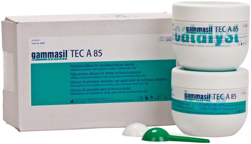 Gammasil Perfect Tec A 85 Silikon-Dosen mit Zubehör auf Verpackung.