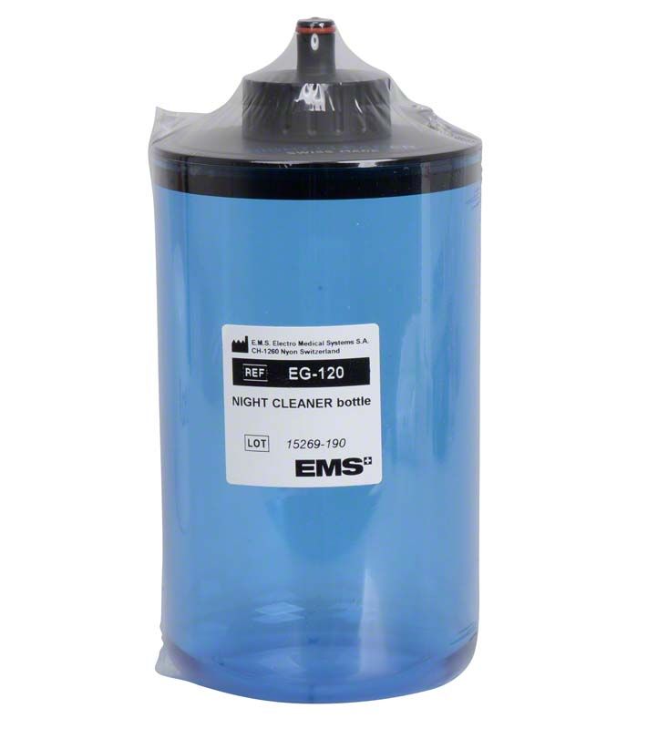 Blaue NIGHT CLEANER® Anwendungsflasche für AIRFLOW® Reinigungssysteme.