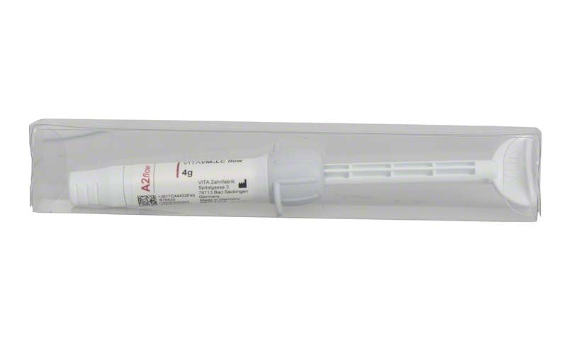 Lichthärtendes Verblendkomposit VITA VM® LC flow BASE DENTINE A2 in Spritze.