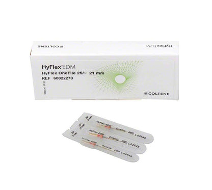 HyFlex™ EDM Niti-Feilen 21mm mit Verpackung und drei Einzelverpackungen.