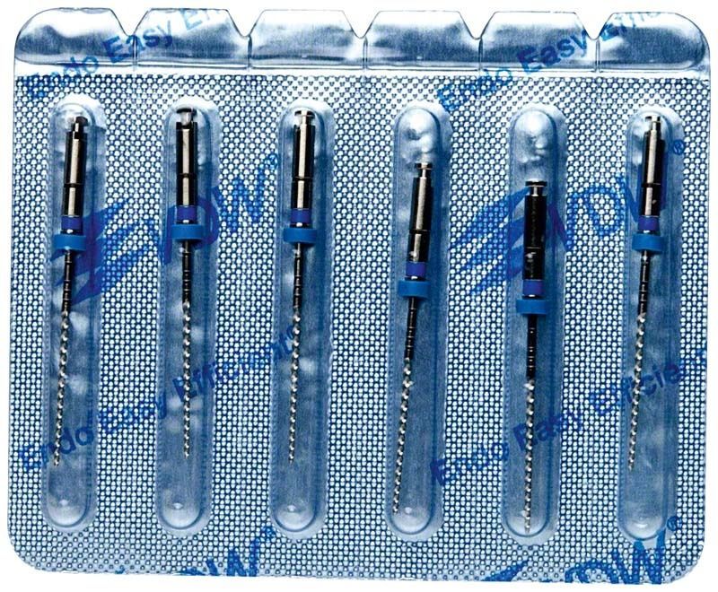 FlexMaster® NiTi-Feilen im Blisterpack zur Wurzelkanalaufbereitung.
