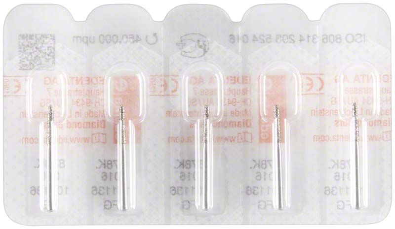 Blisterverpackung mit fünf Diamant-FG-878K-016-Fräsern für zahnmedizinische Anwendungen.