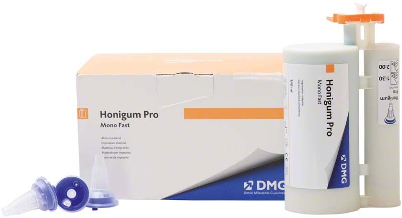 Honigum Pro-Mono Fast Kartusche 380ml neben Verpackung von DMG.