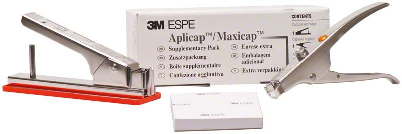 3M Aplicap Aktivator und Applikator mit Verpackung auf weißem Hintergrund.