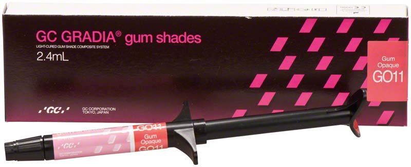 GC GRADIA Gum Opaque GO13 Spritze vor Verpackung mit rosa Etikett.