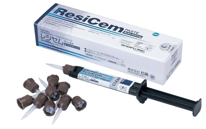 ResiCem Paste clear in Spritze mit Kartonverpackung und Applikationsspitzen.