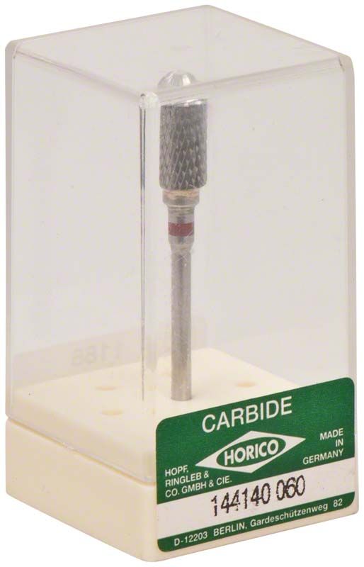 Hartmetallfräser mit Kreuzverzahnung in transparenter Verpackung.