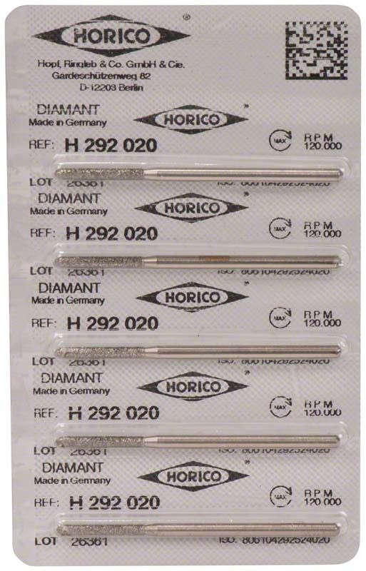 Packung mit fünf Diamantschleifern für zahnärztliche Präzisionsanwendungen.