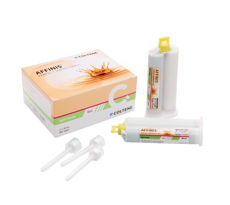 AFFINIS® System 50 fast light body Refill mit Kartuschen und Mischspitzen.