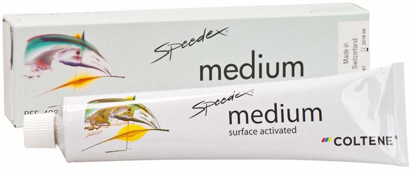 Speedex medium C-Silikon-Tube und Verpackung von Coltene.