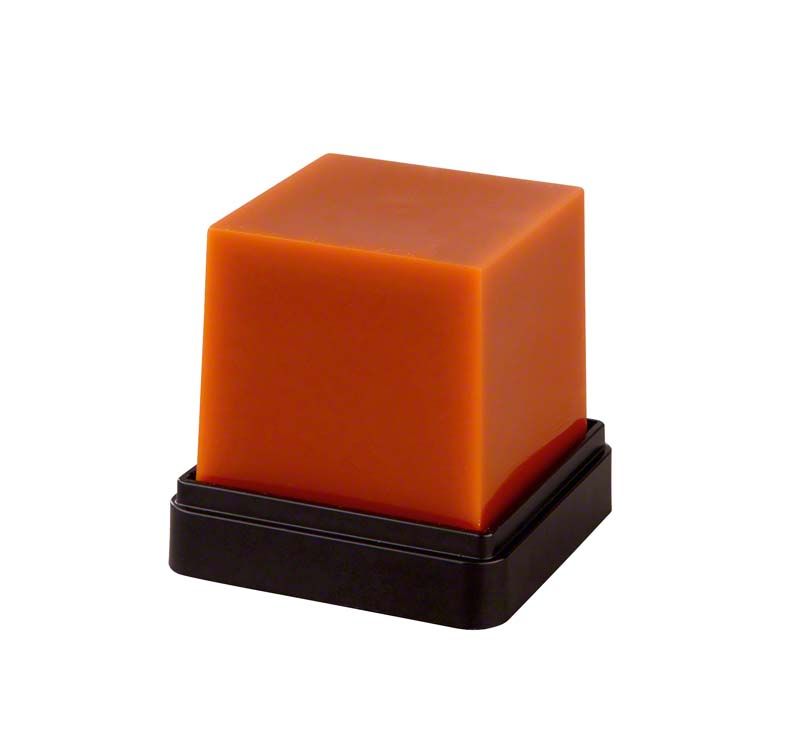 Roter-orangefarbener GEO Expert Wax Bruguera auf schwarzem Sockel.
