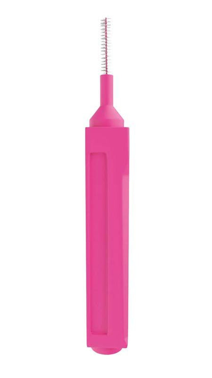 Rosa Interdentalbürste mit feinen Borsten für Zahnzwischenräume.