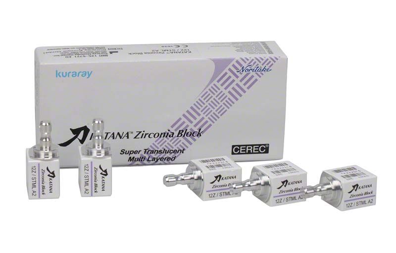 KATANA™ Zirconia Block STML 12Z A2 mit Verpackung und Einzelblöcken.