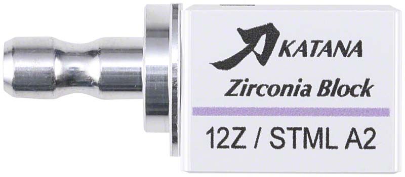Zahnmedizinischer KATANA™ Zirconia Block STML 12Z C2 in Weiß.