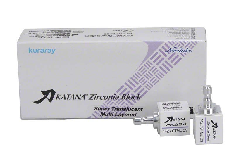 KATANA™ Zirconia Block STML 14Z C3 vor Produktverpackung.