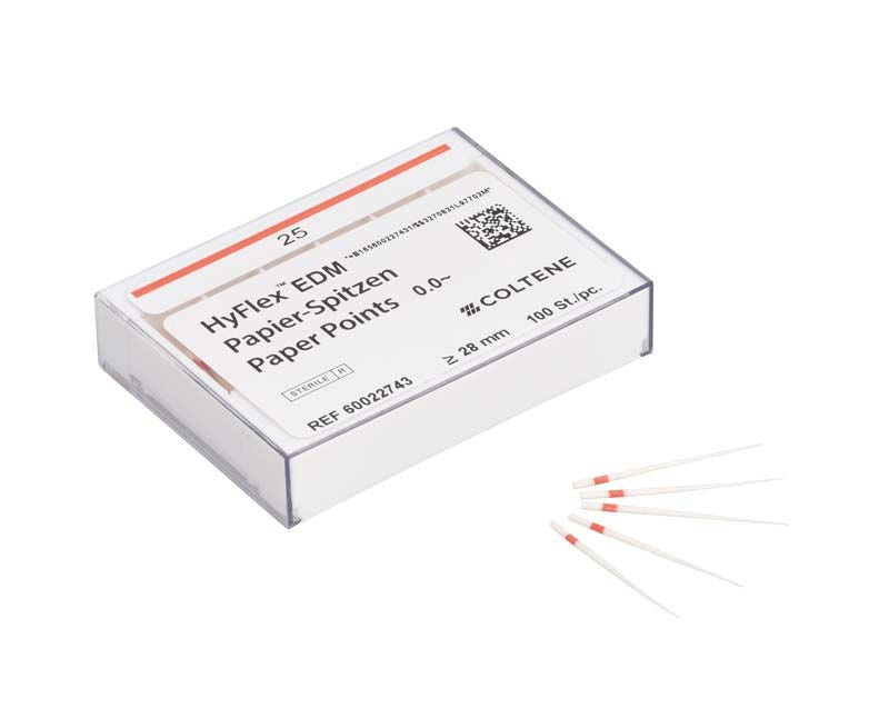 HyFlex™ EDM Papierspitzen in farbcodierter Verpackung mit einzelnen Spitzen.