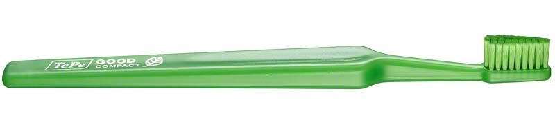 Grüne TePe GOOD™ Zahnbürste Compact Soft mit nachhaltigem Biokunststoffgriff.