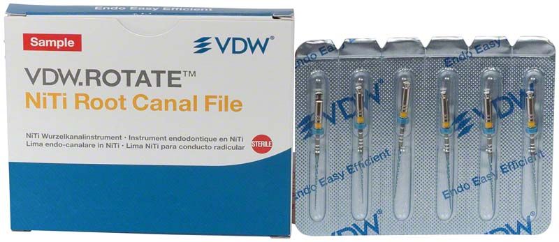 VDW.ROTATE™ NiTi Wurzelkanalfeilen in Blisterverpackung neben Produktverpackung.