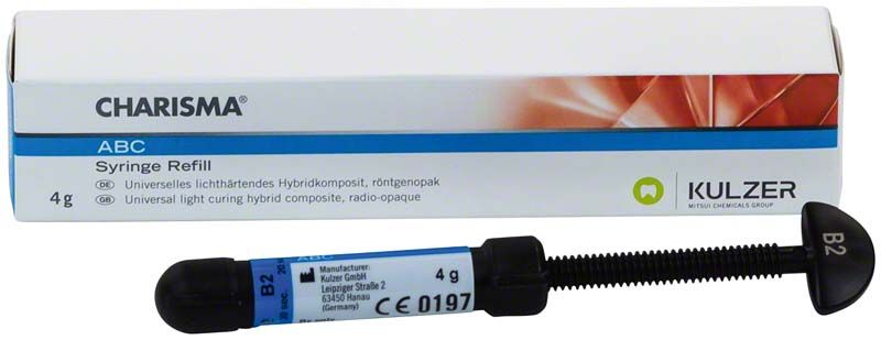 Charisma® ABC Spritze B2 mit 4g lichthärtendem Hybridkomposit.