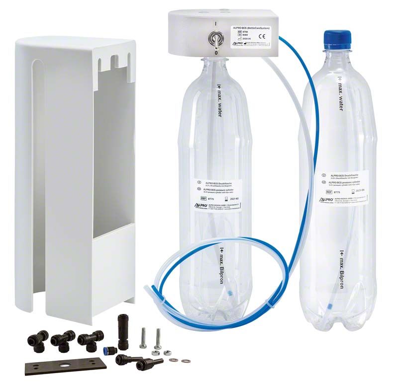 BCS BottleCareSystem Starter Set mit Halterung, Flaschen und Zubehör.