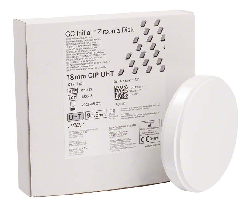 GC Initial™ Zirconia Disc, 18mm, in weißer Verpackung.