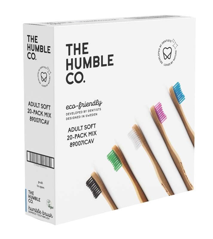 Verpackung von Humble Brush Zahnbürsten mit weichen Borsten in fünf Farben.